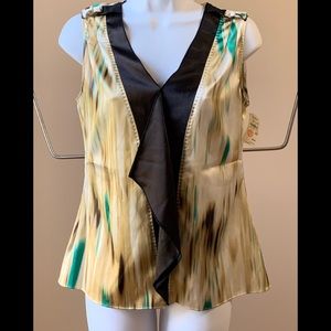 NEW WITH TAG - never worn - pretty Tahari / Neiman Marcus XS sleeveless blouse